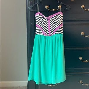 Boutique dress strapless size s